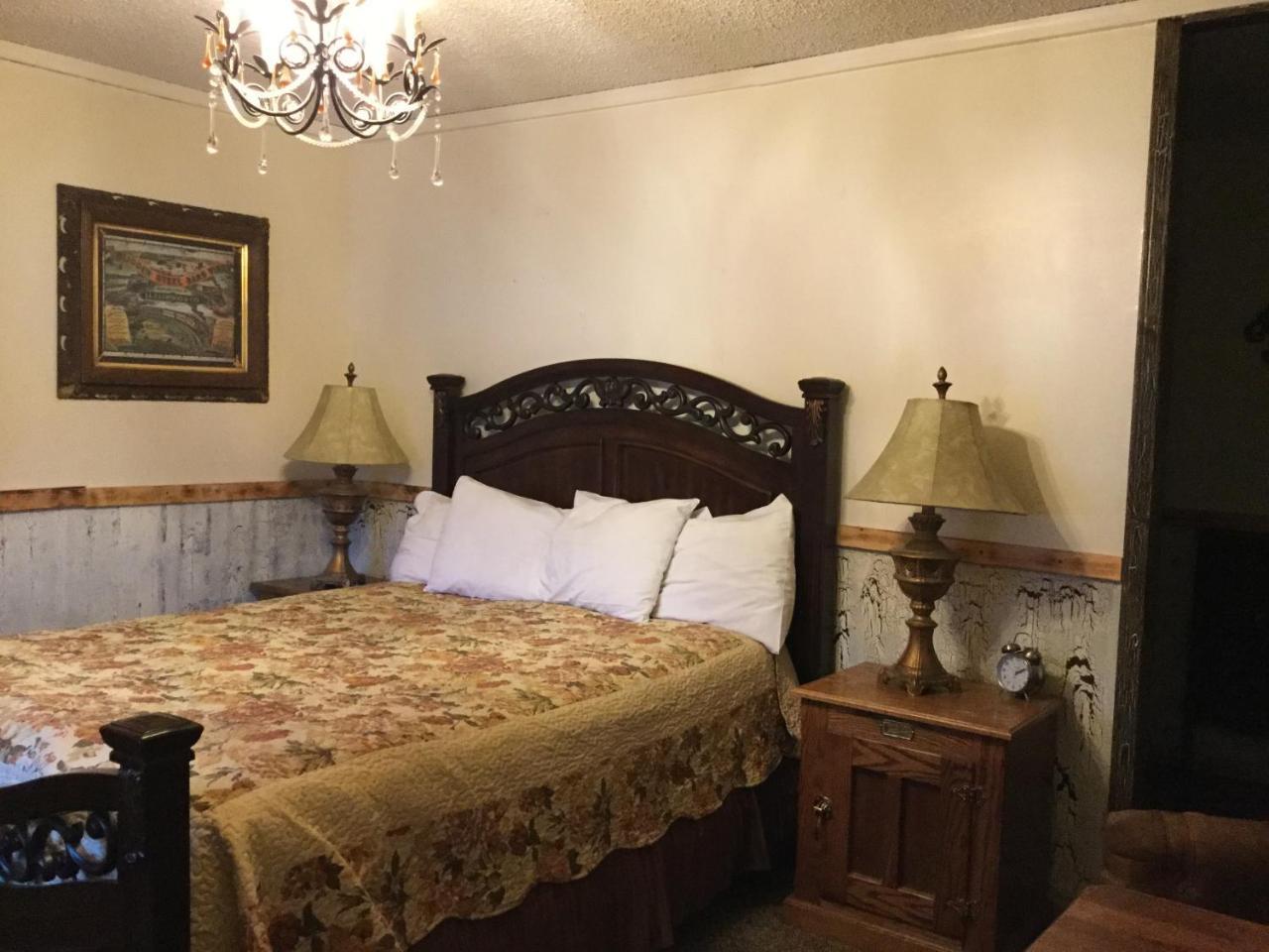 Black Bear Motel Davenport Zewnętrze zdjęcie