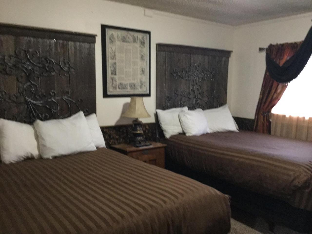 Black Bear Motel Davenport Zewnętrze zdjęcie
