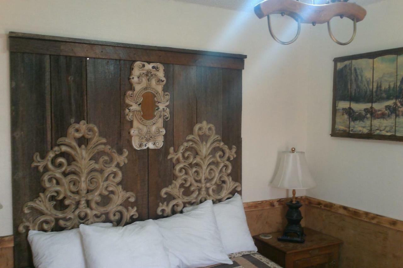 Black Bear Motel Davenport Zewnętrze zdjęcie