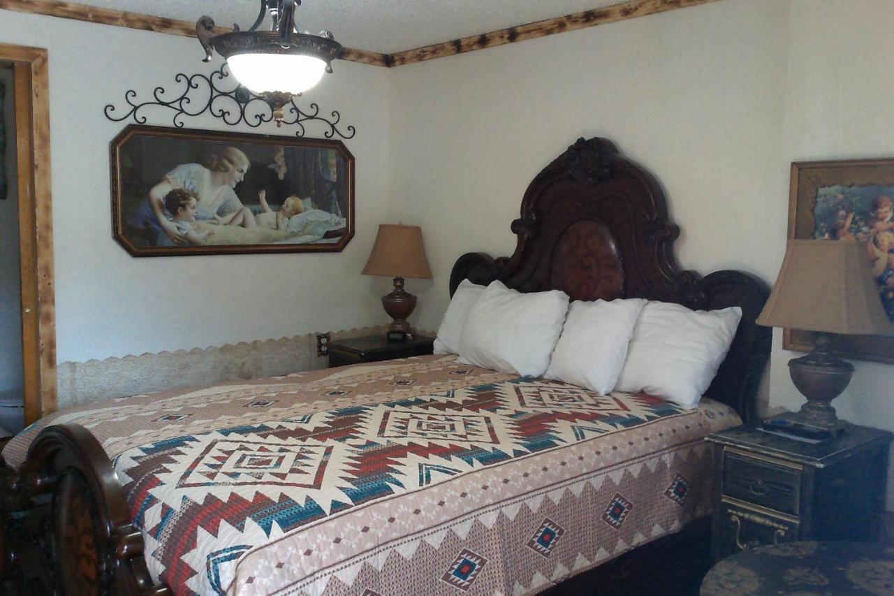 Black Bear Motel Davenport Zewnętrze zdjęcie