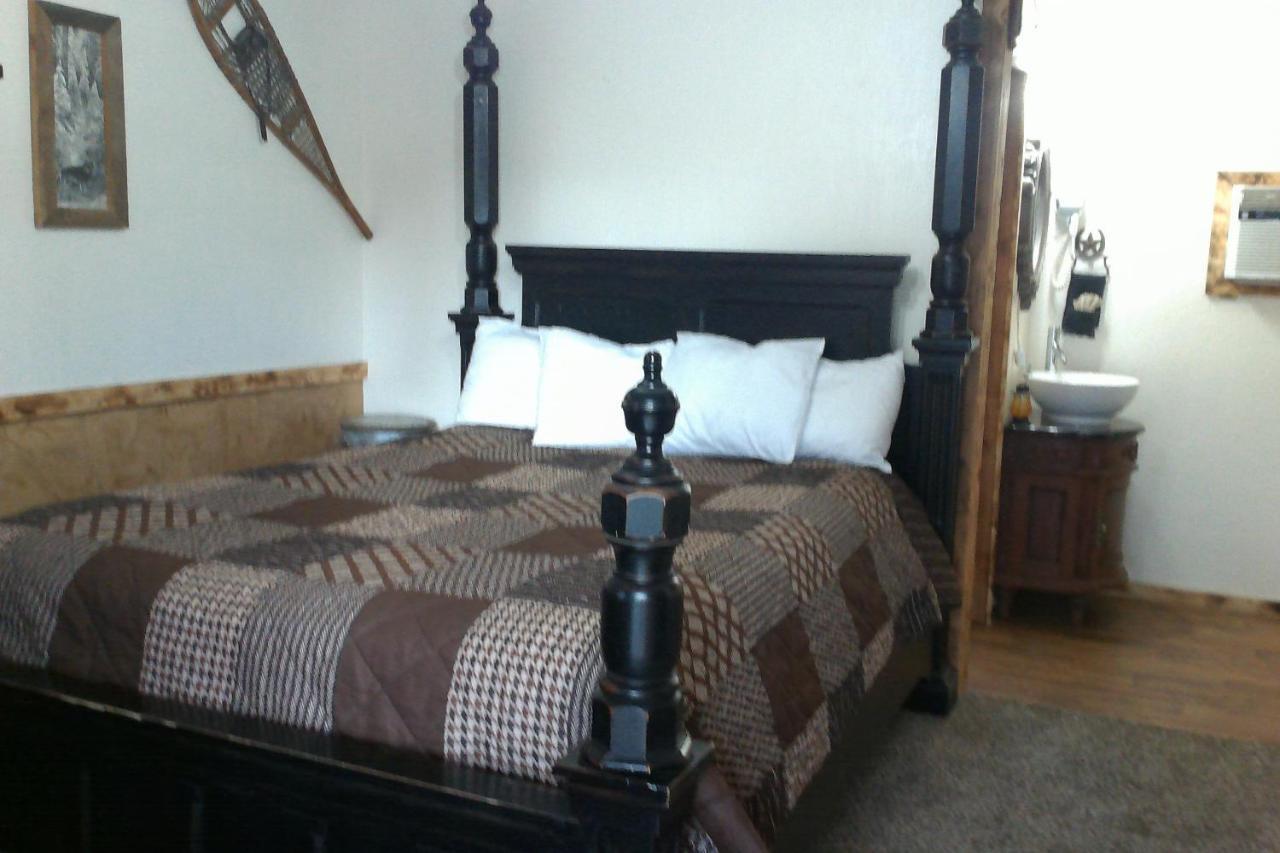 Black Bear Motel Davenport Zewnętrze zdjęcie